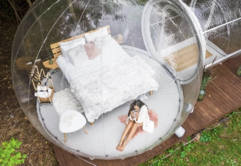 bubble tent picnic